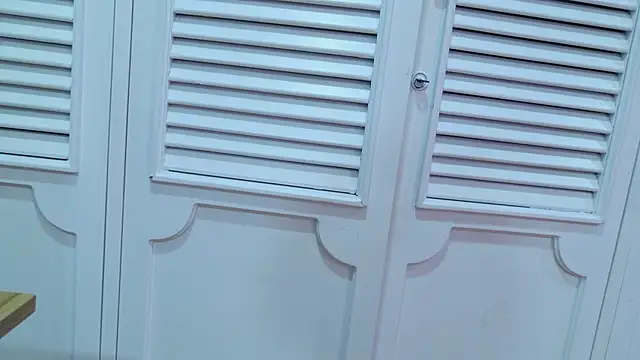 Živý XXX chat Adel_Nesbiit