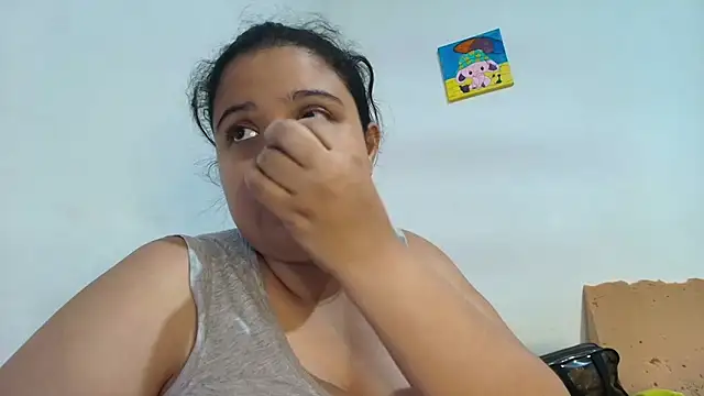 Chat +18 de luisahot_9727 ao vivo