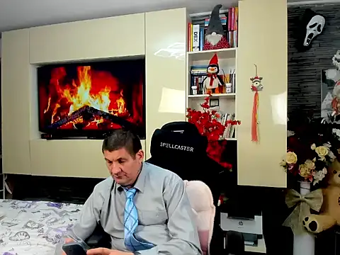 SpartacusDaddy48 Webcam show