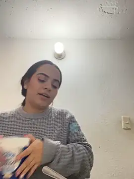 Chat +18 de Ivonneadams ao vivo