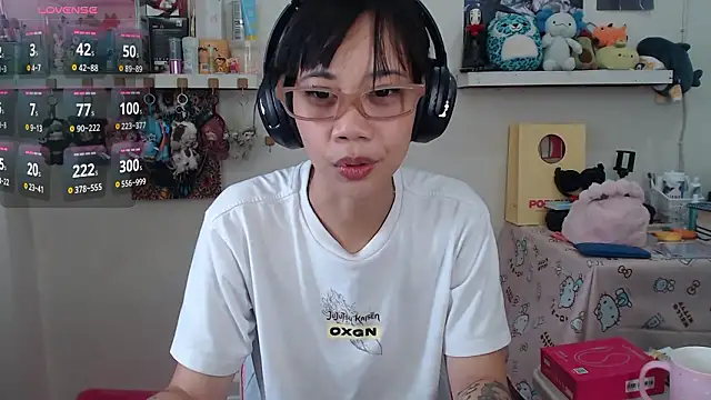 GloryKulikowski's Live XXX Chat