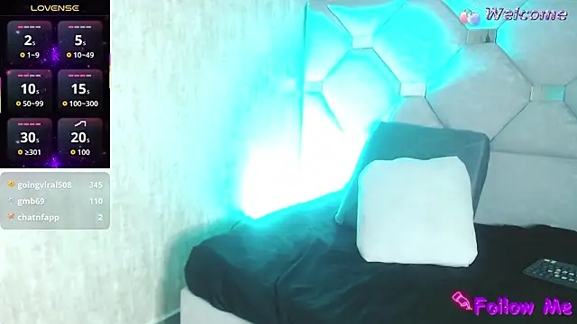 Chatroom XXX en direct de Danielaa_a