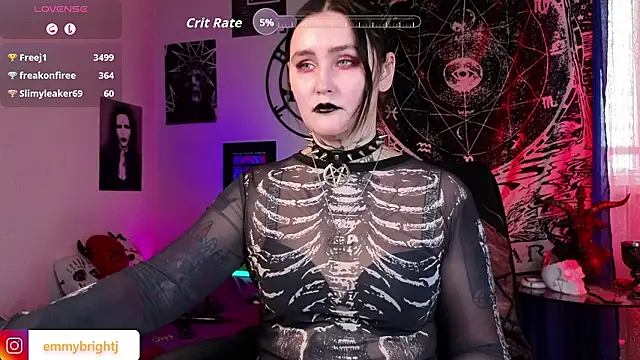 Emmybrightj_のライブXXXチャット