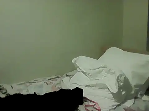 XXX chat uživo modela Latex_shantie