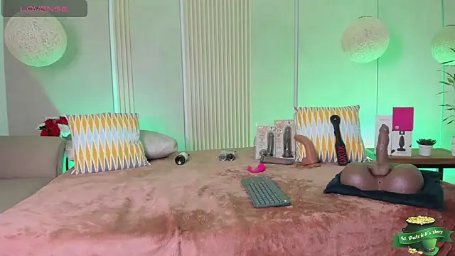 Онлайн чат XXX sabrina_shark_