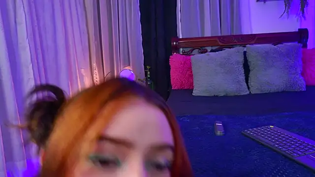 Ginger_and_Kendrick élő XXX-chatje