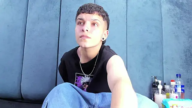 Chat +18 de Megan_Thompson_ ao vivo