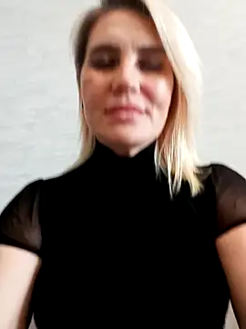 JennyOMay Show in webcam