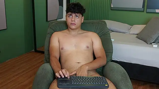 Ethan_occonor Adlı Modelin Canlı XXX Sohbeti