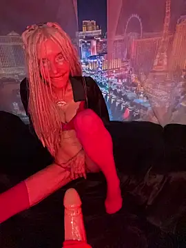 عرض كام 1NikiVegas