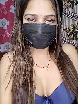 CUTI-NAINA 现场XXX聊天