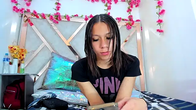 Geminis___'s Live XXX Chat