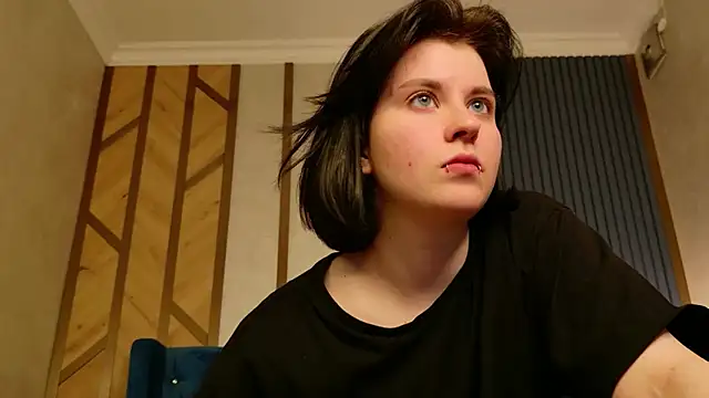 Milana_BoldのライブXXXチャット