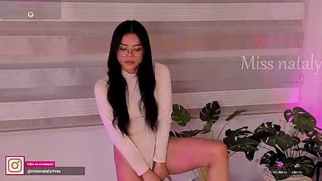 missnataly 现场XXX聊天