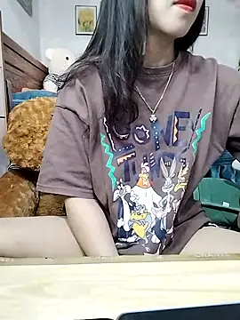 cream1299 即時 XXX 聊天