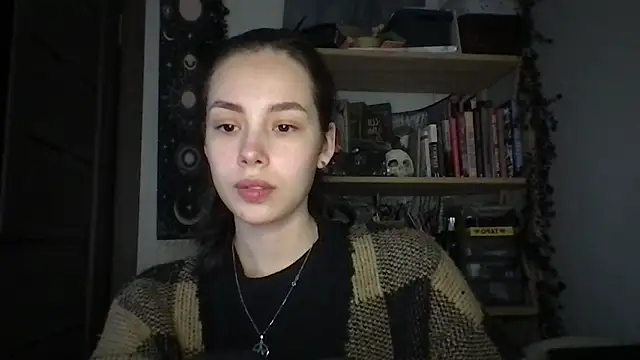 Yuna5343 Chat XXX in diretta