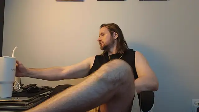 AlbinoAdonis' Live XXX Chat