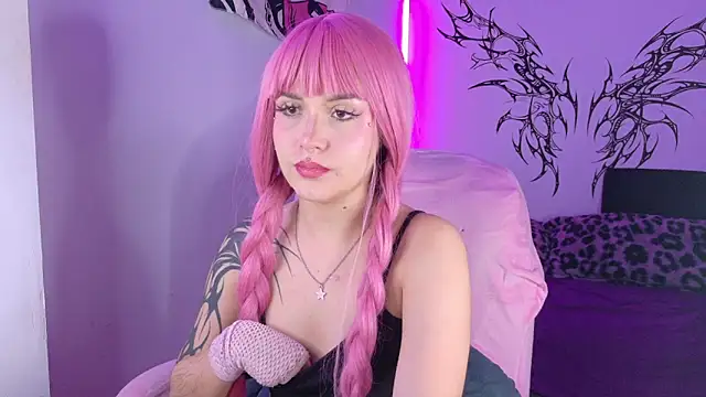 dollmeow Chat XXX live