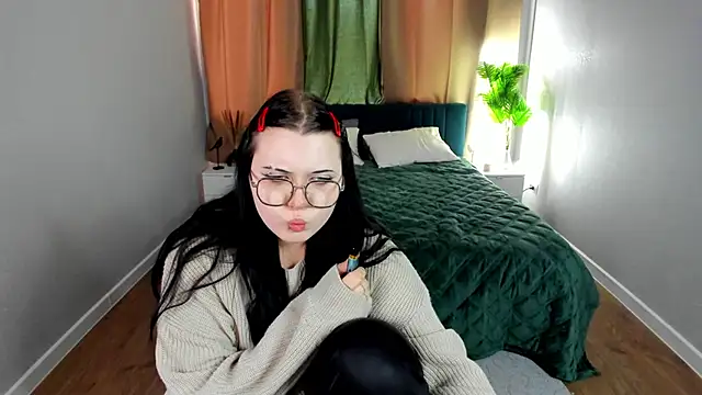 Kira_G0ld's Live XXX Chat