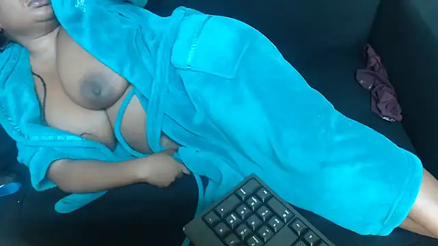 BustyNina41XX Live XXX Chat