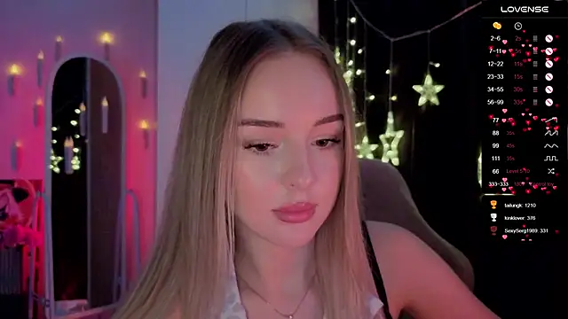 Nestyzz Adlı Modelin Canlı XXX Sohbeti