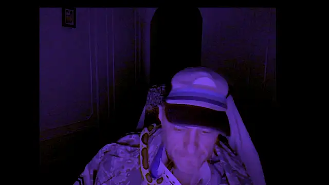 NeonDancer's Live XXX Chat