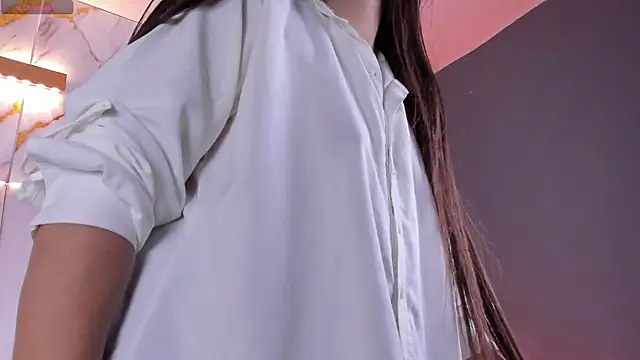 دردشة SaraRiley الجنسية المباشرة