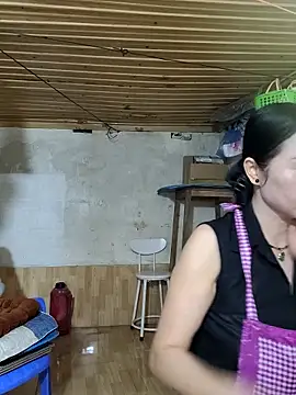 Basanis68 Chat XXX in diretta