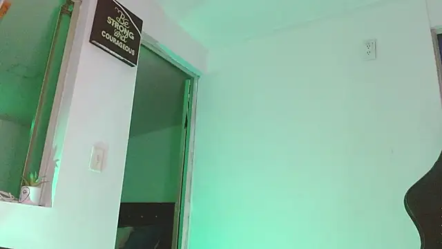 Chat XXX en directo de giuliana_andrade