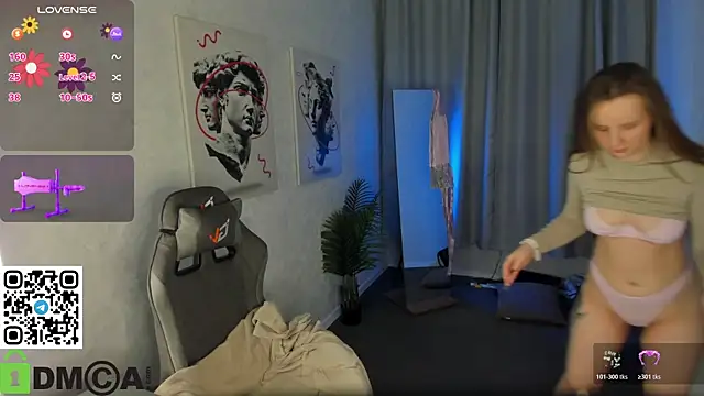 Rina_Panic Chat XXX live