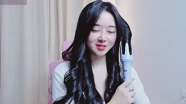 Miu-999's Live XXX Chat