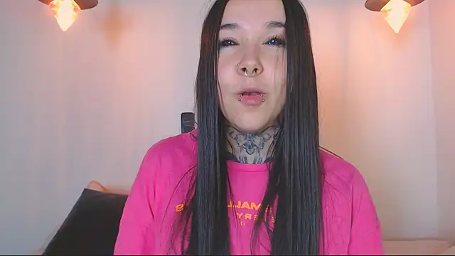 alien_eyes09 Chat XXX in diretta