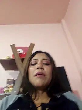 -TheCatCrazy-'s Live XXX Chat