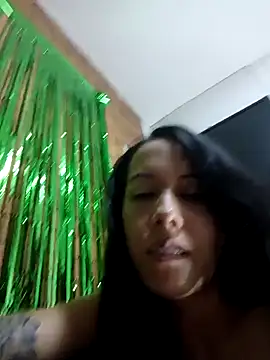 MiaForever1: απευθείας συνομιλία ΧΧΧ