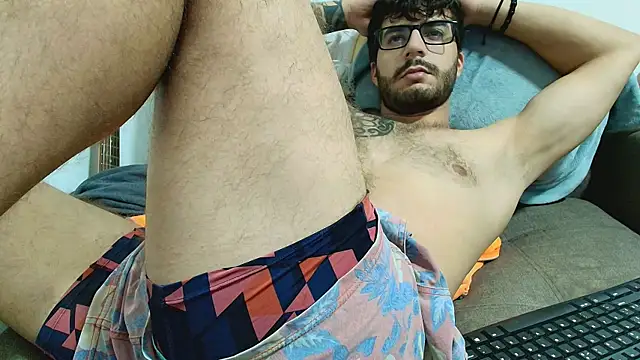 thomas_gun 现场XXX聊天