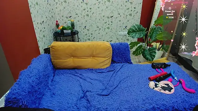 FlirtyMary 现场XXX聊天