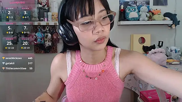 GloryKulikowski Pertunjukan Webcam