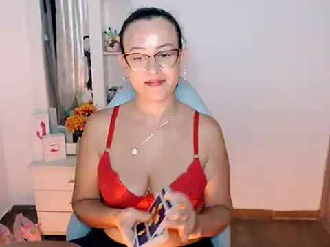 دردشة BOREAL_MOON الجنسية المباشرة