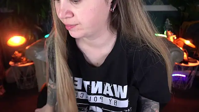 Czat XXX na żywo – AmellyMilly