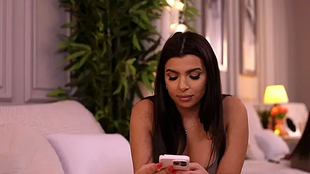 NicoleCellini Live XXX-Chat