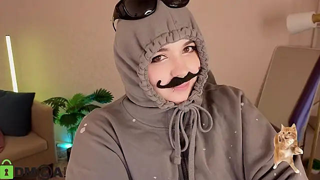 Mia_R0ss élő XXX-chatje