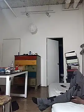 DarkSkinStroker 即時 XXX 聊天