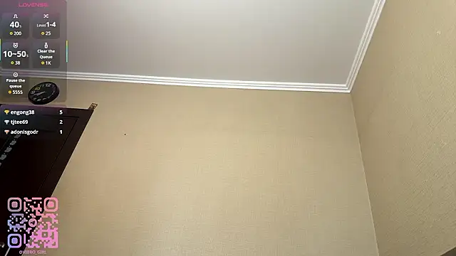 Chat XXX en directo de MidnightSophia