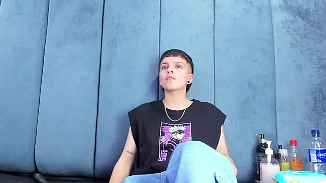 Megan_Thompson_'s Live XXX Chat