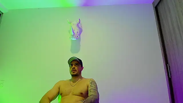 Dagoti: онлайн-секс-чат