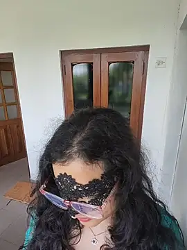 Ruvi_Queen Live XXX Chat