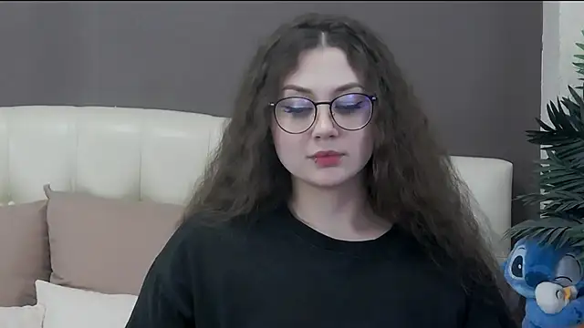 KellieMartin Chat XXX live