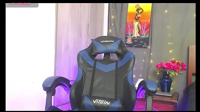 Živý XXX chat MONIQUE-LAMOUR