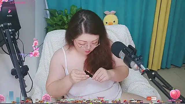 AngelwithEcup Adlı Modelin Canlı XXX Sohbeti