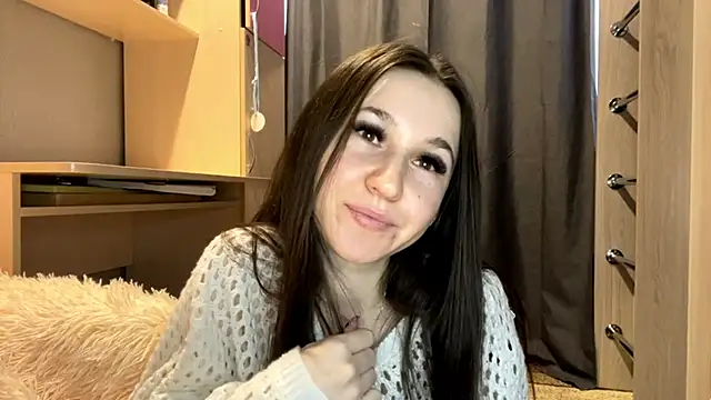 Sarahmasara: онлайн-секс-чат